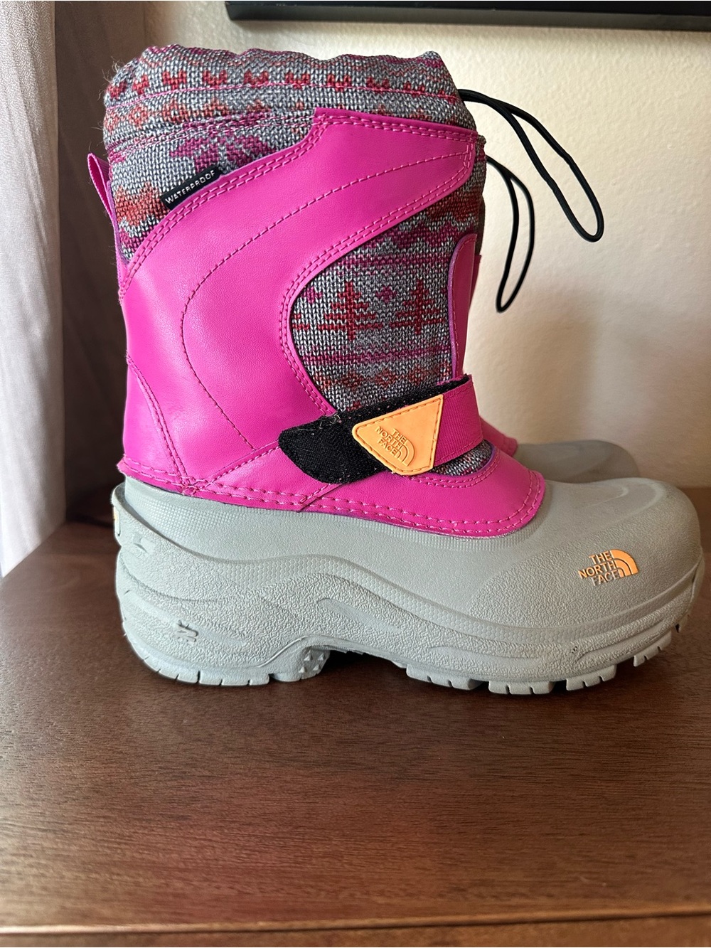 North Face thermal winter girls boots